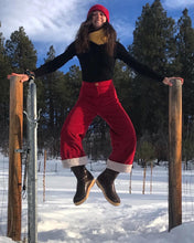 Charger l'image dans la galerie, Commande spéciale en modèle unique - pantalon évasé taille haute ultra galbant - velours côtelé rouge et doublure polaire