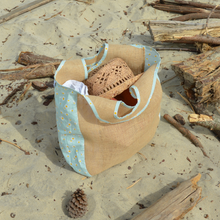 Charger l'image dans la galerie, EN STOCK Sac de plage / cabas XXL en toile de jute et coton bio - motif pâquerettes