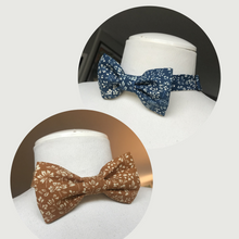 Charger l'image dans la galerie, Lot de 2 noeuds papillon adulte en coton à fleurs