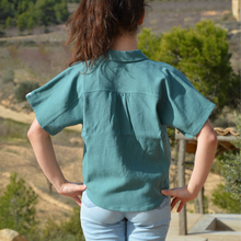 Charger l'image dans la galerie, Réalisé sur commande - Chemisette 100% fait main - lin lavé fabriqué en France - coloris eucalyptus