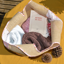 Charger l'image dans la galerie, EN STOCK Sac de plage / cabas XXL en toile de jute et coton bio - motif fleurs roses