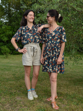 Charger l'image dans la galerie, Commande spéciale en modèle unique - robe col V à manches 3/4 en viscose éco-responsable