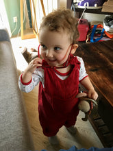 Charger l'image dans la galerie, Commande spéciale en modèle unique - Salopette bébé - velours côtelé rouge