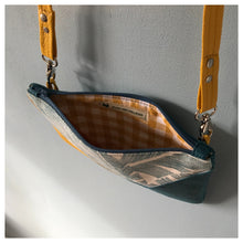 Charger l'image dans la galerie, Pochette Melito jaune moutarde à palmes bleu canard #1