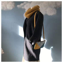 Charger l'image dans la galerie, Pochette Melito jaune moutarde à palmes bleu canard #2