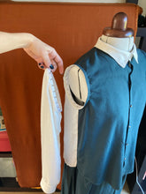 Charger l'image dans la galerie, Commande spéciale en modèle unique - Chemise 2-en-1 bicolore bleu/blanc à manches amovibles