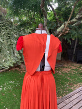 Charger l'image dans la galerie, Commande spéciale en modèle unique - haut réversible en viscose Ecovero et dentelle