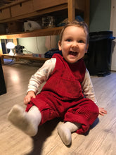 Charger l'image dans la galerie, Commande spéciale en modèle unique - Salopette bébé - velours côtelé rouge
