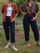 Charger l'image dans la galerie, ÉPUISÉ - Jean "mom" taille haute à finitions dorées