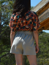 Charger l'image dans la galerie, Short paperbag 100% fait main - lin lavé fabriqué en France - coloris beige