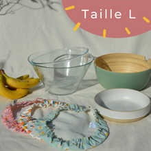 Charger l'image dans la galerie, Couvre-plat lavable en coton bio - TAILLE L - motif pâquerettes