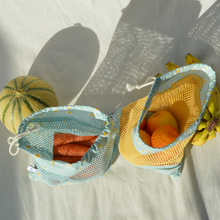 Charger l'image dans la galerie, EN STOCK Lot de 2 sacs à vrac / pochons de rangement 100% coton bio - TAILLES M - motif pâquerettes