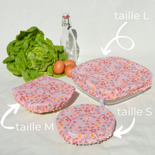Charger l'image dans la galerie, Lot de 3 couvre-plats lavables en coton bio - TAILLES S/M/L - motif fleurs roses