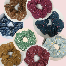 Charger l'image dans la galerie, EN STOCK Chouchou adulte en coton #2 (ocre à fleurs)