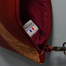 Charger l'image dans la galerie, 1 EXEMPLAIRE EN STOCK Pochette Victoire rouge bordeaux et liège