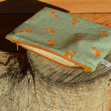 Charger l'image dans la galerie, EN STOCK Pochette de rangement 16x22cm en coton bio fabriqué en France - motif renards