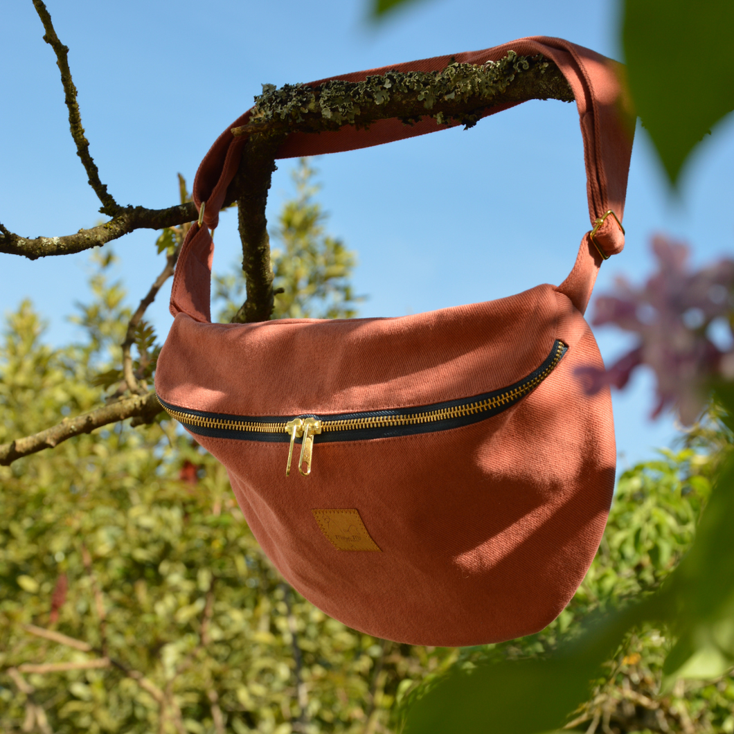 Sac banane XXL - gabardine de coton rose-terracotta / zip double curseur bleu marine et doré