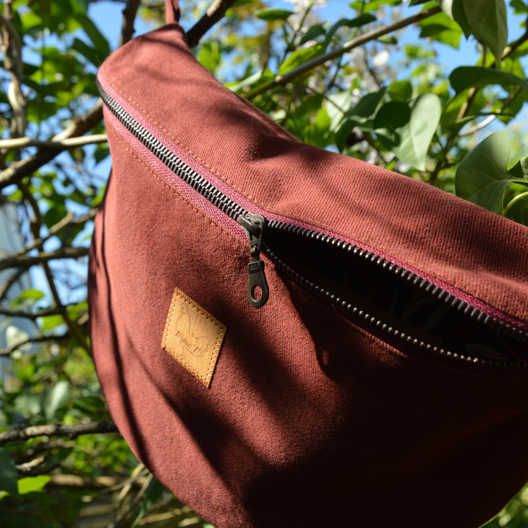 EN STOCK Sac banane XXL - gabardine de coton prune-bordeaux / zip rouge bordeaux