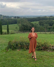 Charger l&#39;image dans la galerie, Commande spéciale en modèle unique - robe de soirée en viscose éco-responsable - coloris terracotta
