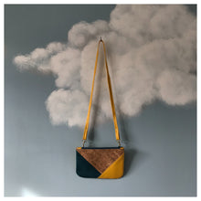 Charger l&#39;image dans la galerie, Pochette Melito jaune moutarde et liège
