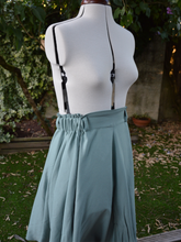 Charger l&#39;image dans la galerie, Jupe cercle mi-longue - taille semi-mesure fabriquée sur commande - viscose &quot;orange tangerine&quot; certifiée Ecovero
